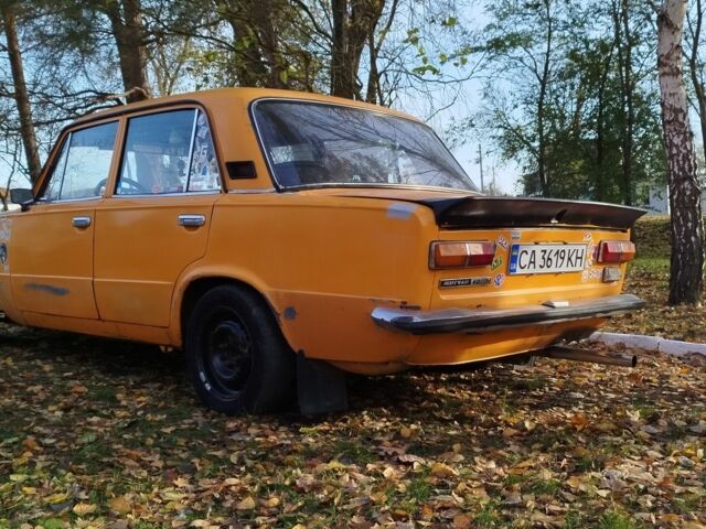 Оранжевый ВАЗ 2101, объемом двигателя 1.3 л и пробегом 10 тыс. км за 1200 $, фото 3 на Automoto.ua