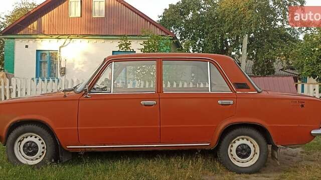 Оранжевый ВАЗ 2101, объемом двигателя 1.3 л и пробегом 59 тыс. км за 1100 $, фото 6 на Automoto.ua