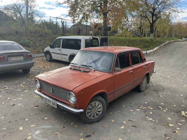 Оранжевый ВАЗ 2101, объемом двигателя 1.2 л и пробегом 200 тыс. км за 450 $, фото 1 на Automoto.ua