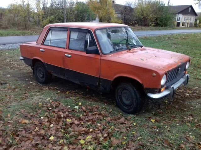 Оранжевый ВАЗ 2101, объемом двигателя 1.2 л и пробегом 180 тыс. км за 262 $, фото 5 на Automoto.ua