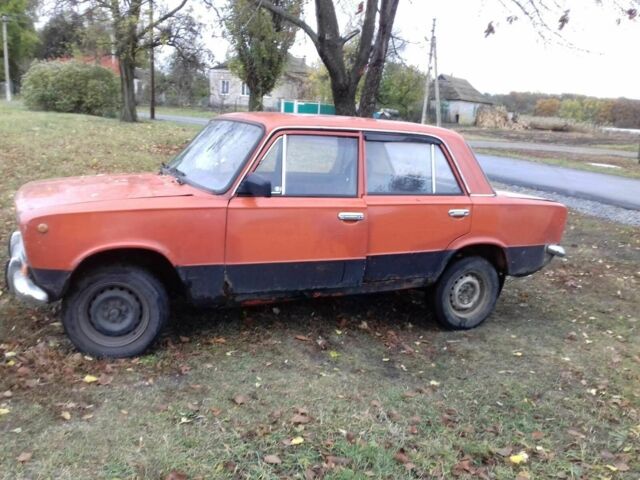 Оранжевый ВАЗ 2101, объемом двигателя 1.2 л и пробегом 180 тыс. км за 262 $, фото 4 на Automoto.ua