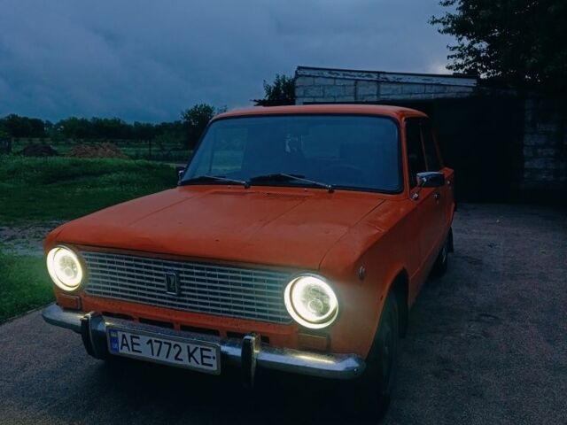 Оранжевый ВАЗ 2101, объемом двигателя 1.2 л и пробегом 100 тыс. км за 523 $, фото 1 на Automoto.ua