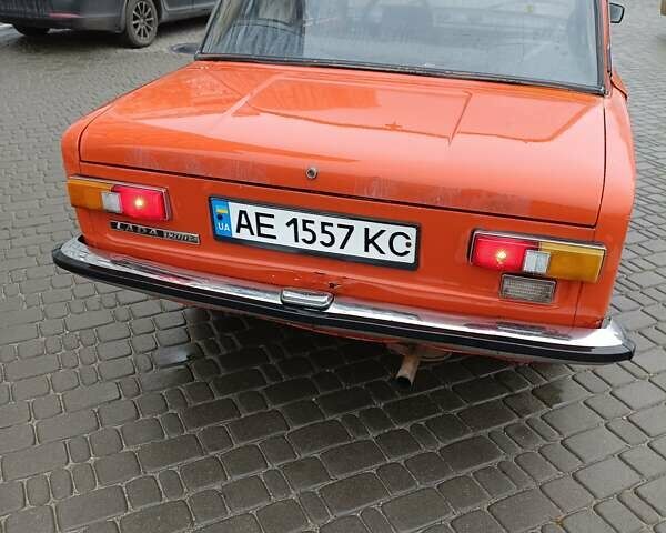 Помаранчевий ВАЗ 2101, об'ємом двигуна 1.2 л та пробігом 300 тис. км за 750 $, фото 3 на Automoto.ua