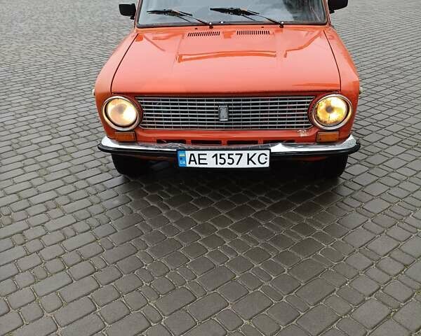 Помаранчевий ВАЗ 2101, об'ємом двигуна 1.2 л та пробігом 300 тис. км за 750 $, фото 1 на Automoto.ua