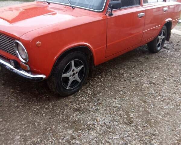 Оранжевый ВАЗ 2101, объемом двигателя 1.2 л и пробегом 63 тыс. км за 950 $, фото 3 на Automoto.ua