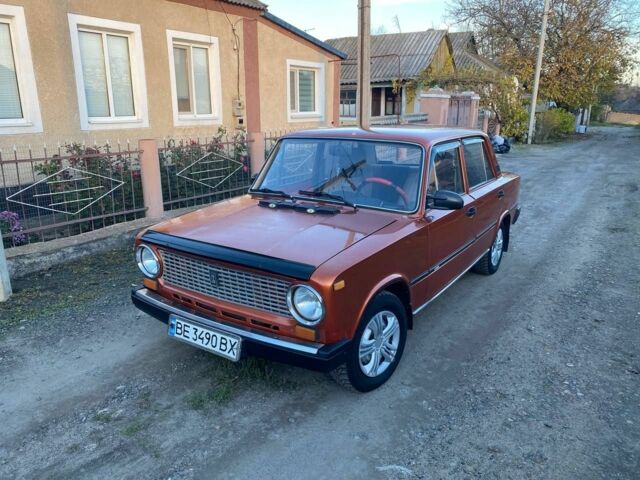 Оранжевый ВАЗ 2101, объемом двигателя 1.2 л и пробегом 150 тыс. км за 999 $, фото 2 на Automoto.ua