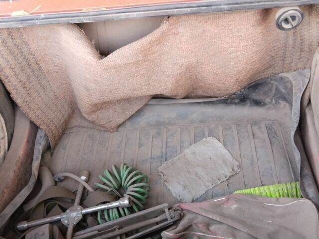 Оранжевый ВАЗ 2101, объемом двигателя 0 л и пробегом 170 тыс. км за 428 $, фото 7 на Automoto.ua