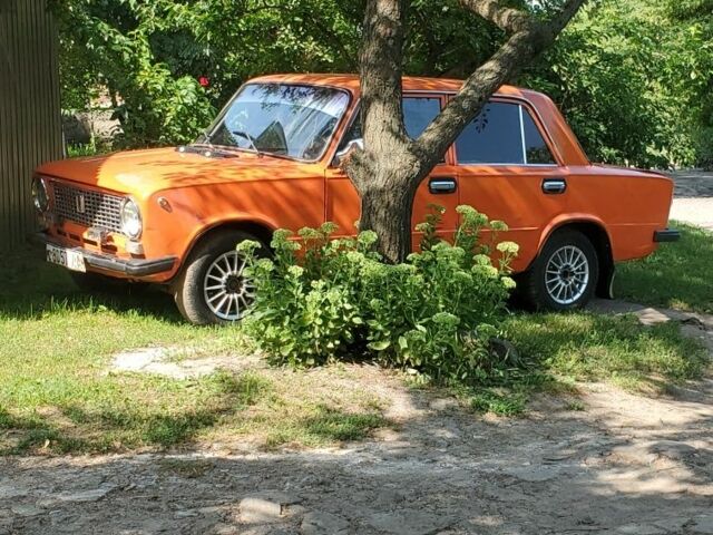 Оранжевый ВАЗ 2101, объемом двигателя 0 л и пробегом 100 тыс. км за 600 $, фото 10 на Automoto.ua