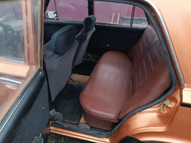 Оранжевый ВАЗ 2101, объемом двигателя 0 л и пробегом 1000 тыс. км за 350 $, фото 4 на Automoto.ua