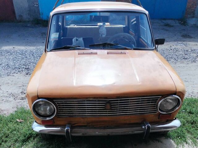 Помаранчевий ВАЗ 2101, об'ємом двигуна 0 л та пробігом 1 тис. км за 400 $, фото 1 на Automoto.ua