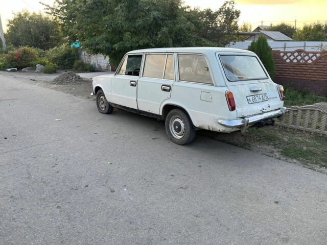 Белый ВАЗ 2102, объемом двигателя 8 л и пробегом 55 тыс. км за 267 $, фото 4 на Automoto.ua