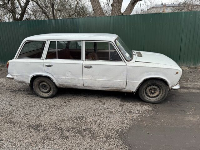 Білий ВАЗ 2102, об'ємом двигуна 1.3 л та пробігом 100 тис. км за 261 $, фото 1 на Automoto.ua