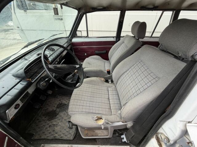 Белый ВАЗ 2102, объемом двигателя 0 л и пробегом 187 тыс. км за 400 $, фото 2 на Automoto.ua