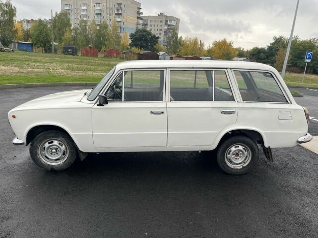 Белый ВАЗ 2102, объемом двигателя 1.2 л и пробегом 95 тыс. км за 728 $, фото 1 на Automoto.ua