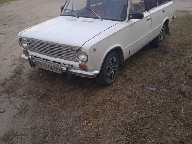Білий ВАЗ 2102, об'ємом двигуна 1.3 л та пробігом 200 тис. км за 600 $, фото 2 на Automoto.ua
