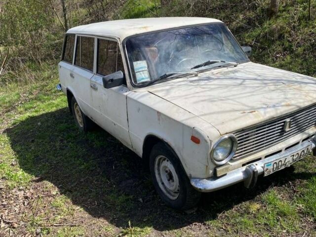 Белый ВАЗ 2102, объемом двигателя 0 л и пробегом 300 тыс. км за 291 $, фото 1 на Automoto.ua