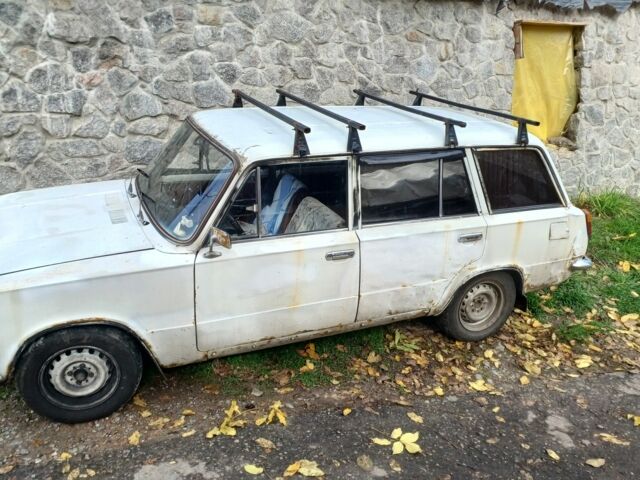 Белый ВАЗ 2102, объемом двигателя 1.3 л и пробегом 77 тыс. км за 550 $, фото 1 на Automoto.ua