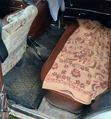 Белый ВАЗ 2102, объемом двигателя 1.3 л и пробегом 77 тыс. км за 550 $, фото 4 на Automoto.ua