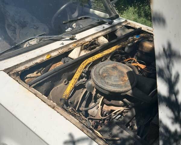 Белый ВАЗ 2102, объемом двигателя 1.2 л и пробегом 125 тыс. км за 500 $, фото 2 на Automoto.ua