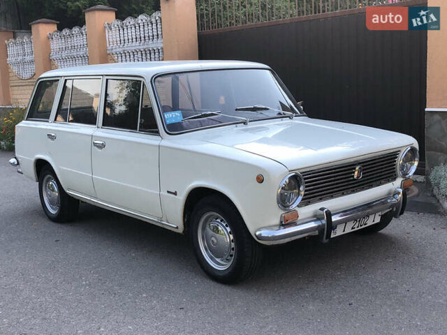 Белый ВАЗ 2102, объемом двигателя 1.2 л и пробегом 61 тыс. км за 5500 $, фото 35 на Automoto.ua