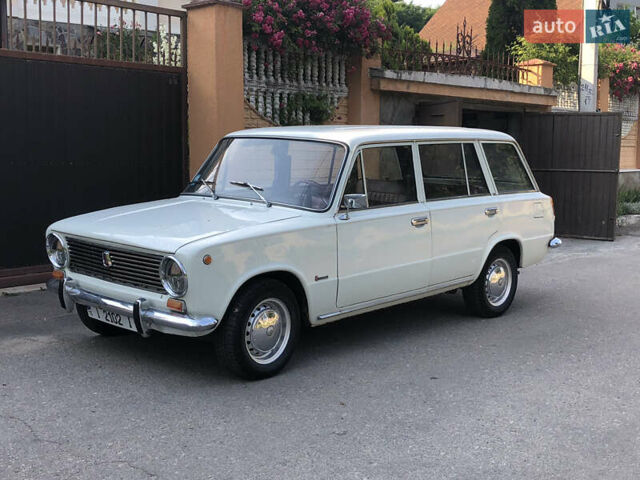 Белый ВАЗ 2102, объемом двигателя 1.2 л и пробегом 61 тыс. км за 5500 $, фото 8 на Automoto.ua