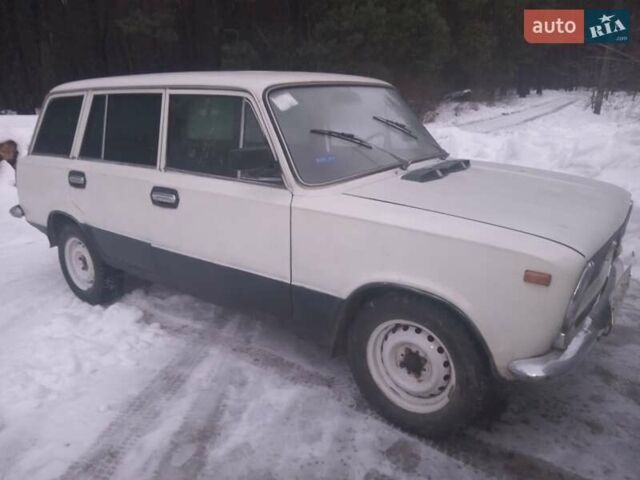 Білий ВАЗ 2102, об'ємом двигуна 1.2 л та пробігом 248 тис. км за 749 $, фото 3 на Automoto.ua