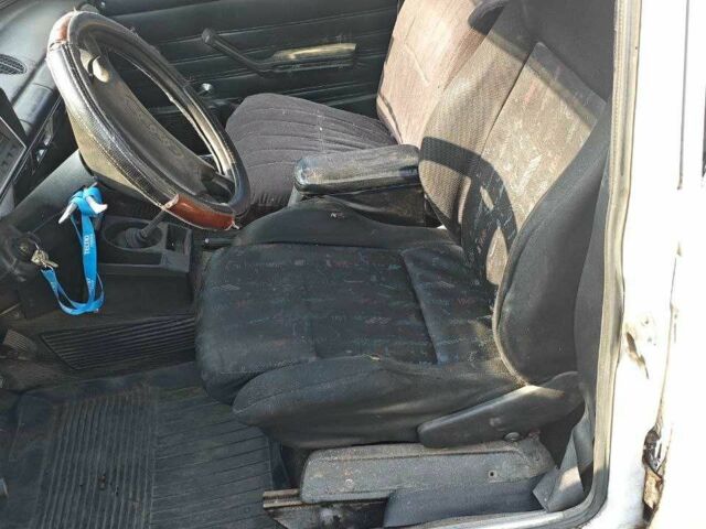 Белый ВАЗ 2102, объемом двигателя 1.2 л и пробегом 200 тыс. км за 549 $, фото 1 на Automoto.ua