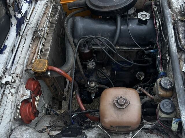 Белый ВАЗ 2102, объемом двигателя 1.3 л и пробегом 200 тыс. км за 358 $, фото 5 на Automoto.ua