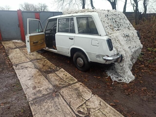 Белый ВАЗ 2102, объемом двигателя 0 л и пробегом 2 тыс. км за 356 $, фото 5 на Automoto.ua