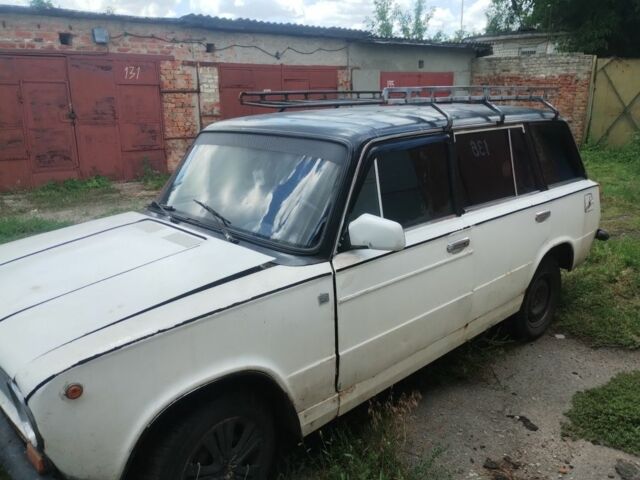 Білий ВАЗ 2102, об'ємом двигуна 0 л та пробігом 400 тис. км за 402 $, фото 1 на Automoto.ua