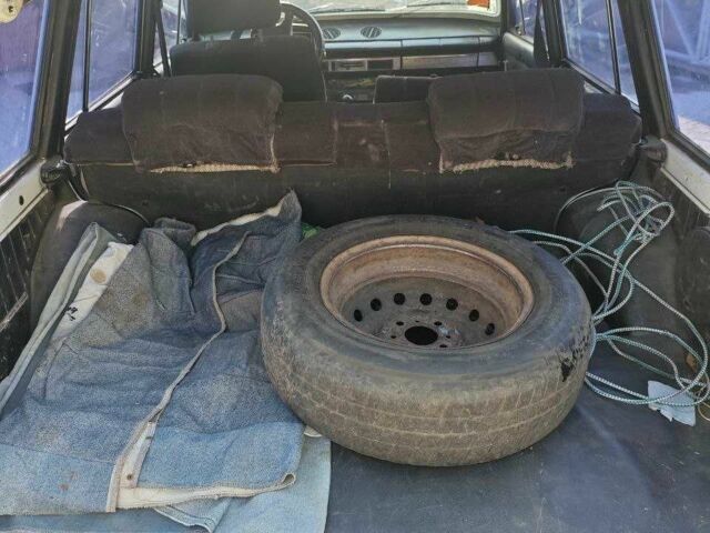 Белый ВАЗ 2102, объемом двигателя 1.2 л и пробегом 200 тыс. км за 549 $, фото 4 на Automoto.ua