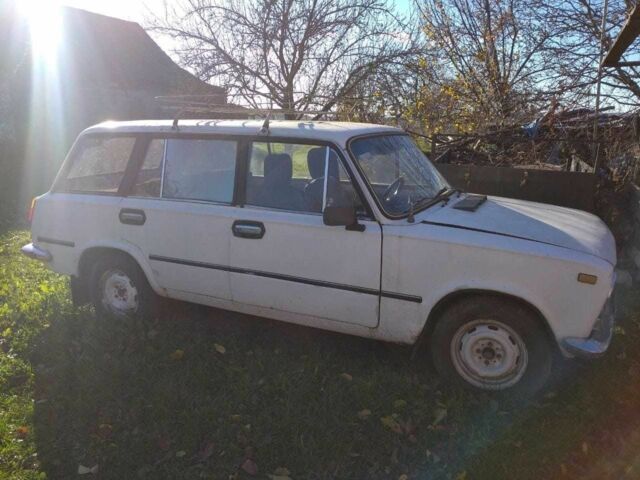 Белый ВАЗ 2102, объемом двигателя 0 л и пробегом 293 тыс. км за 400 $, фото 1 на Automoto.ua