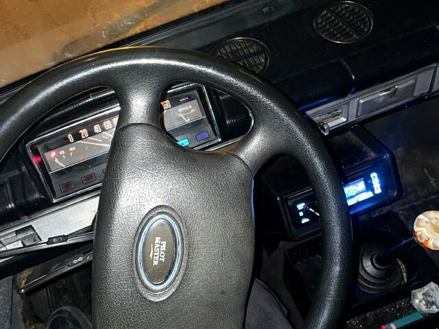 Белый ВАЗ 2102, объемом двигателя 1.2 л и пробегом 0 тыс. км за 500 $, фото 5 на Automoto.ua