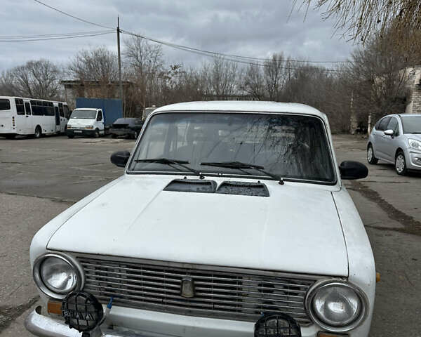 Белый ВАЗ 2102, объемом двигателя 1.2 л и пробегом 100 тыс. км за 800 $, фото 1 на Automoto.ua