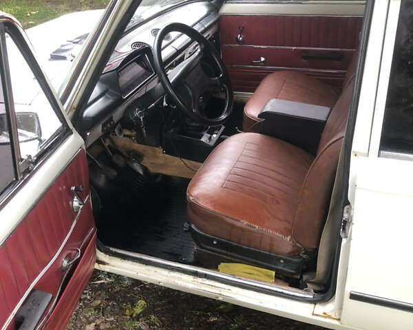 Белый ВАЗ 2102, объемом двигателя 1.2 л и пробегом 90 тыс. км за 750 $, фото 4 на Automoto.ua