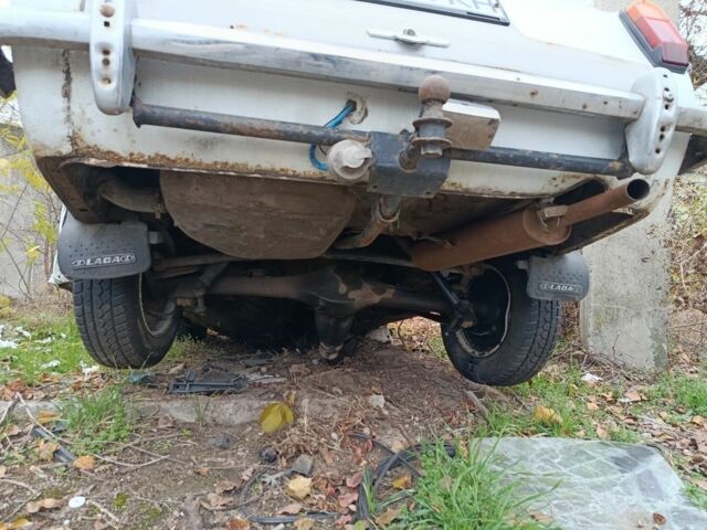 Белый ВАЗ 2102, объемом двигателя 1.1 л и пробегом 999 тыс. км за 239 $, фото 6 на Automoto.ua