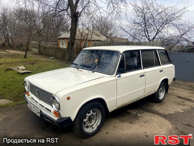Белый ВАЗ 2102, объемом двигателя 1.3 л и пробегом 100 тыс. км за 700 $, фото 5 на Automoto.ua