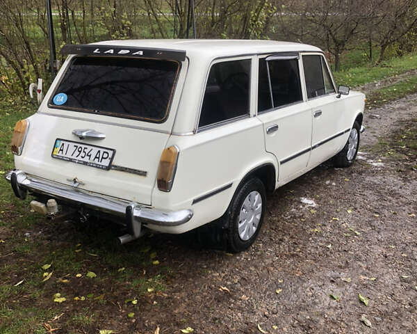 Белый ВАЗ 2102, объемом двигателя 1.2 л и пробегом 90 тыс. км за 750 $, фото 2 на Automoto.ua