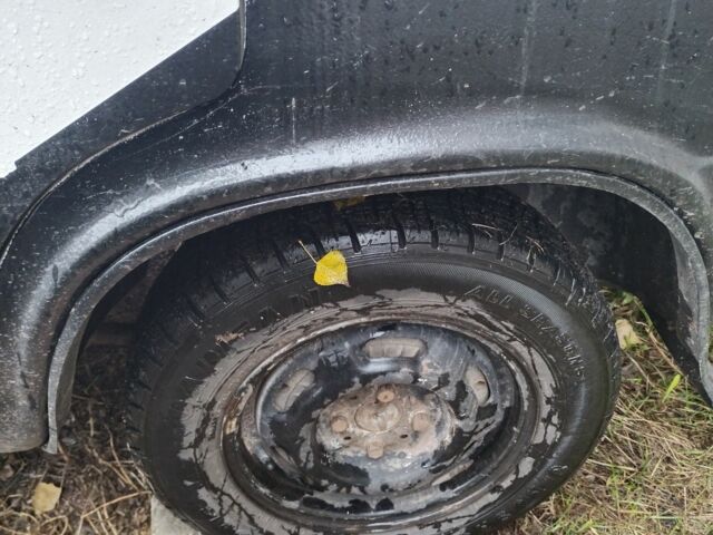 Белый ВАЗ 2102, объемом двигателя 1.2 л и пробегом 300 тыс. км за 357 $, фото 5 на Automoto.ua