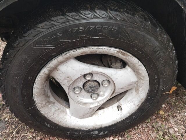 Белый ВАЗ 2102, объемом двигателя 1.2 л и пробегом 300 тыс. км за 357 $, фото 6 на Automoto.ua