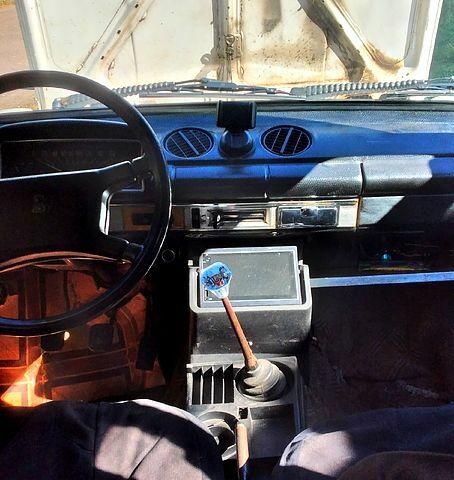 Білий ВАЗ 2102, об'ємом двигуна 1.2 л та пробігом 290 тис. км за 410 $, фото 2 на Automoto.ua