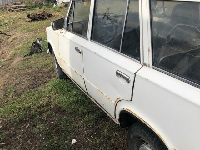 Белый ВАЗ 2102, объемом двигателя 1.2 л и пробегом 100 тыс. км за 239 $, фото 2 на Automoto.ua