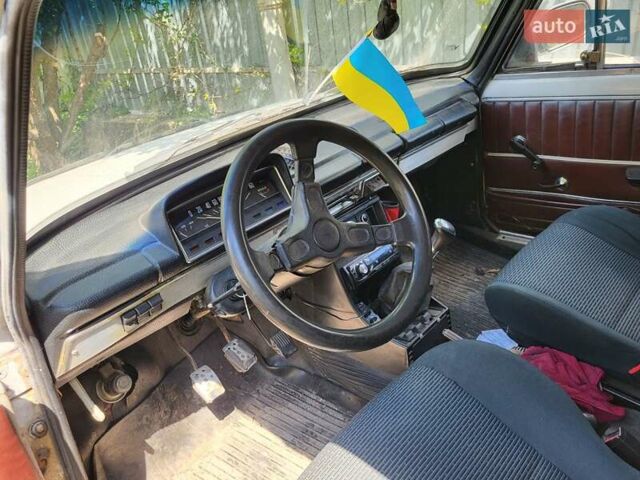 Белый ВАЗ 2102, объемом двигателя 1.6 л и пробегом 100 тыс. км за 1000 $, фото 4 на Automoto.ua