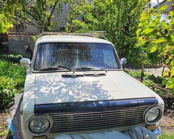 Белый ВАЗ 2102, объемом двигателя 1.6 л и пробегом 100 тыс. км за 1000 $, фото 1 на Automoto.ua