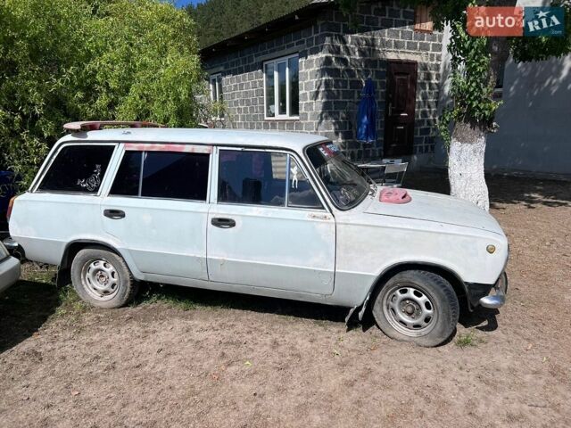 Білий ВАЗ 2102, об'ємом двигуна 0 л та пробігом 300 тис. км за 300 $, фото 4 на Automoto.ua