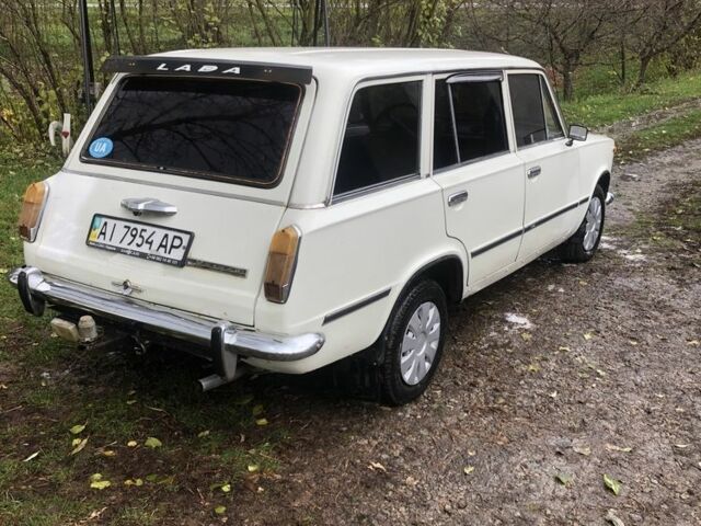 Белый ВАЗ 2102, объемом двигателя 1.2 л и пробегом 90 тыс. км за 800 $, фото 2 на Automoto.ua