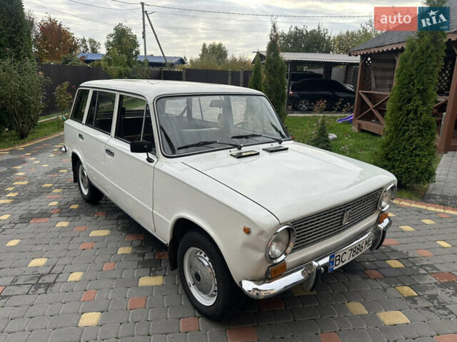 Білий ВАЗ 2102, об'ємом двигуна 1.2 л та пробігом 90 тис. км за 3900 $, фото 5 на Automoto.ua