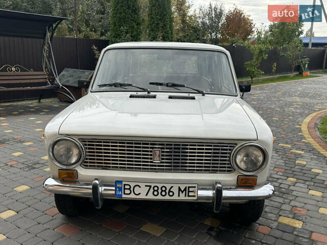 Білий ВАЗ 2102, об'ємом двигуна 1.2 л та пробігом 90 тис. км за 3900 $, фото 4 на Automoto.ua