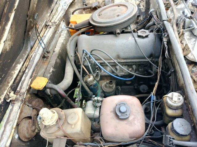 Белый ВАЗ 2102, объемом двигателя 1.3 л и пробегом 75 тыс. км за 237 $, фото 2 на Automoto.ua