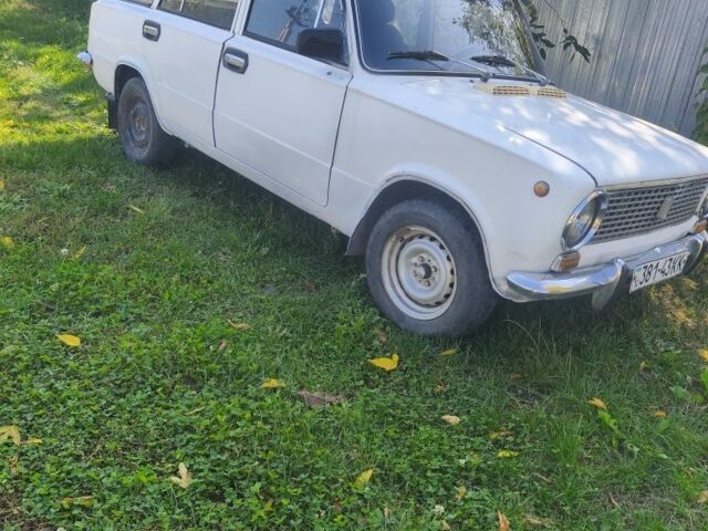 Белый ВАЗ 2102, объемом двигателя 1.2 л и пробегом 65 тыс. км за 513 $, фото 1 на Automoto.ua